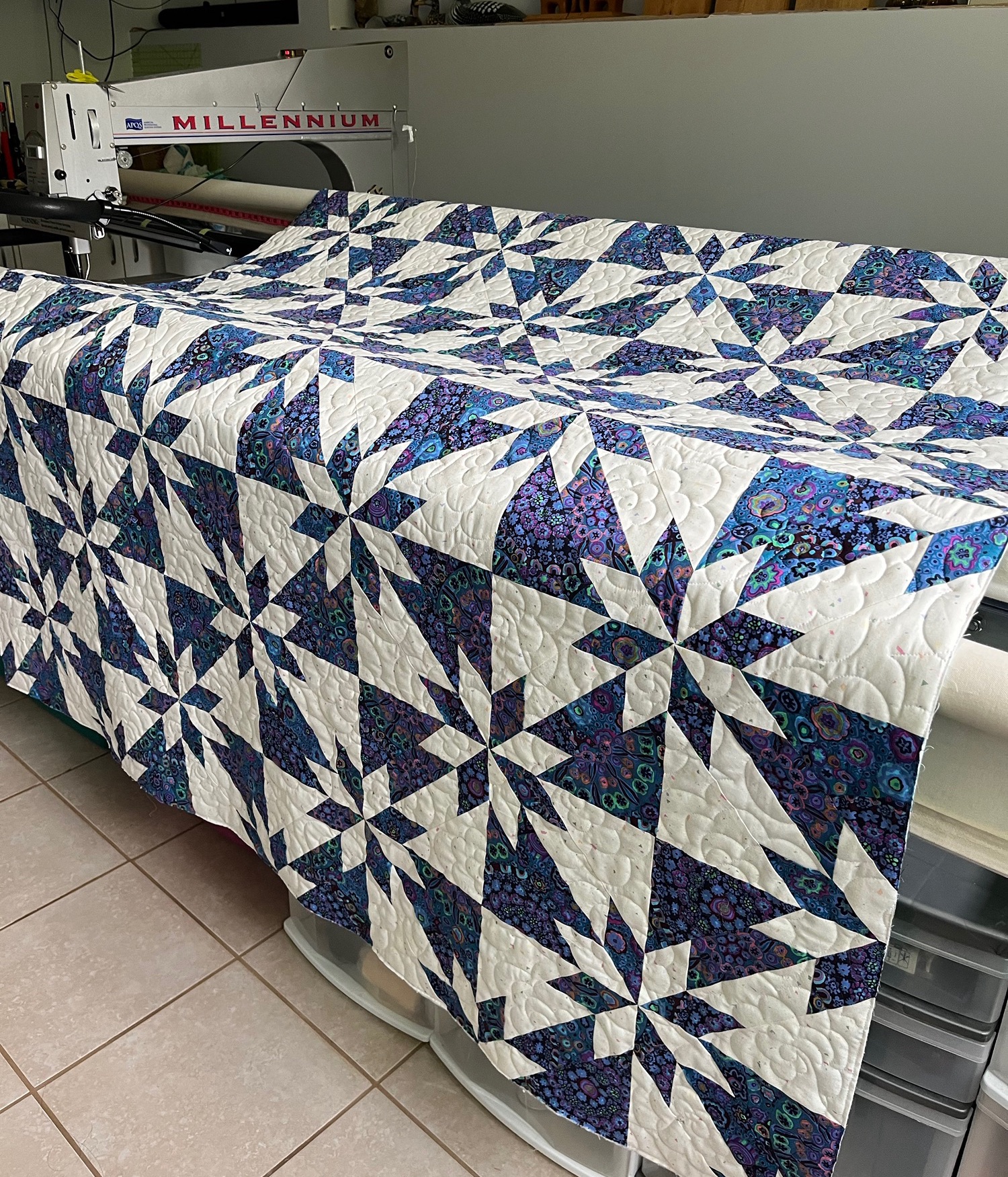 Kaffe Fassett and Hunter Star Quilt – Wendy's Quilting and Life